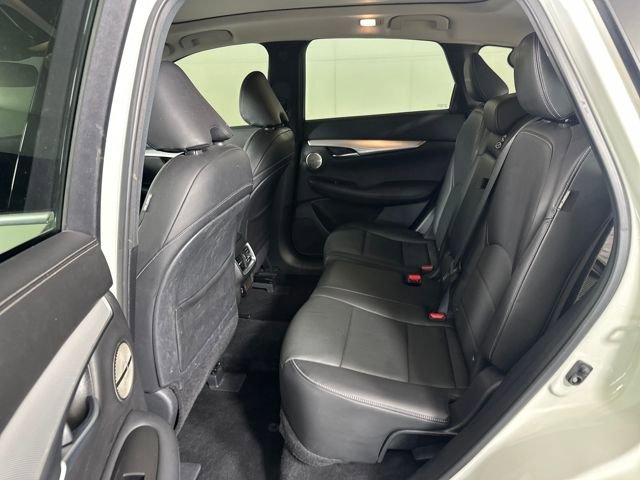 Used 2021 INFINITI QX50 Essential image 24