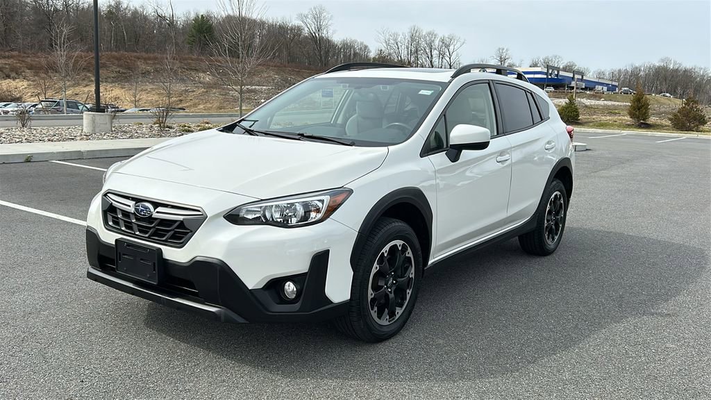 Certified 2023 Subaru Crosstrek 2.0i Premium image 3