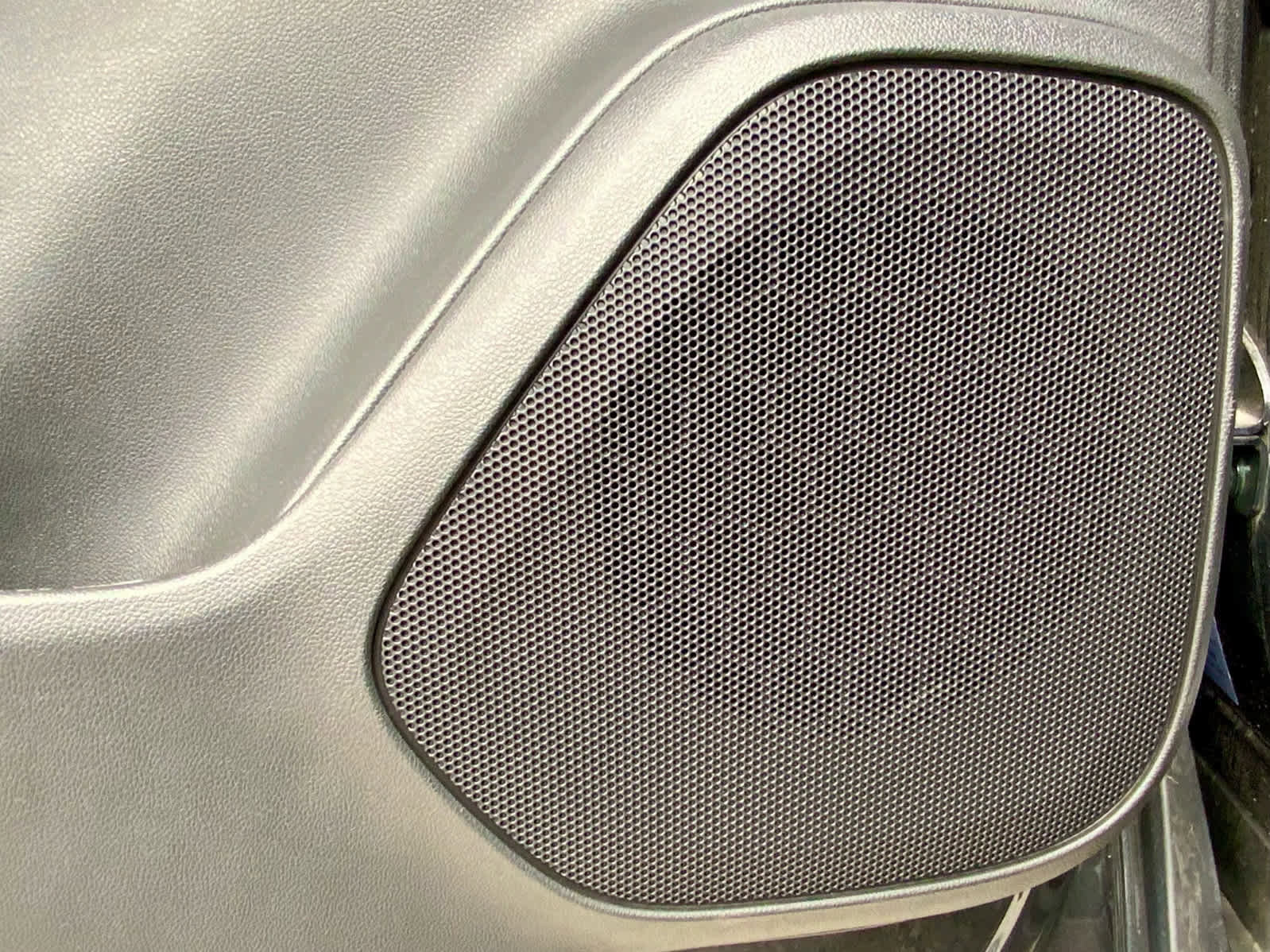 Used 2022 Chevrolet Blazer Premier image 56