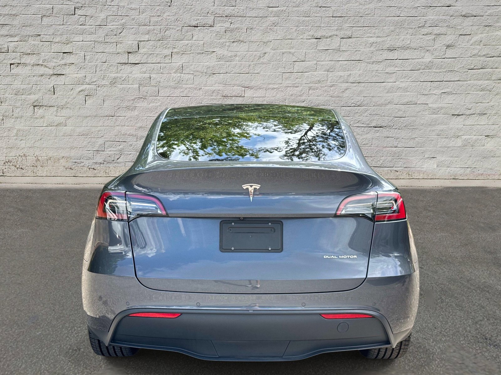 Used 2022 Tesla Model Y Long Range AWD/4WD image 4