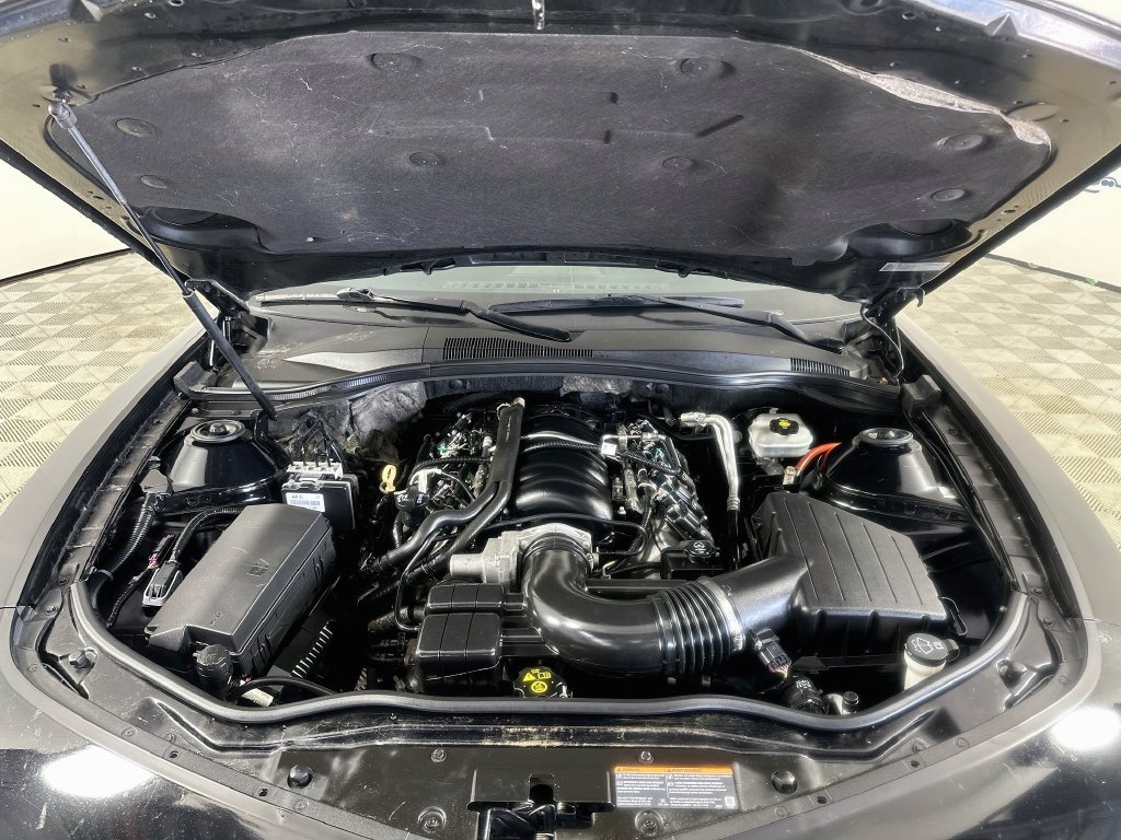 Used 2010 Chevrolet Camaro SS w/ RS Package RWD image 32