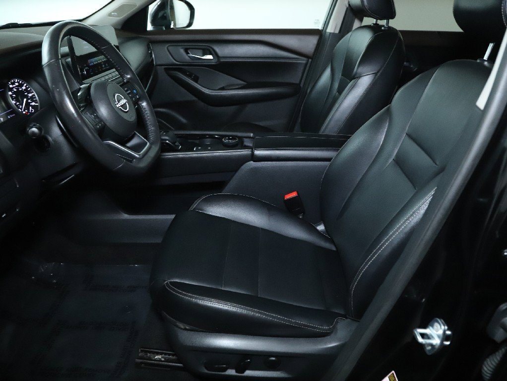 Used 2023 Nissan Rogue SL w/ SL Premium Package image 19