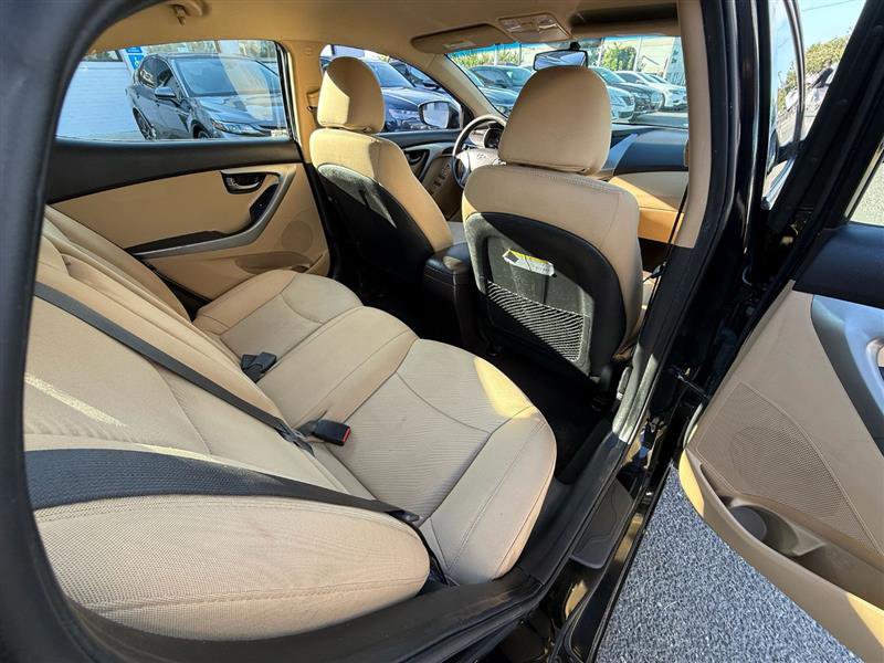 Used 2013 Hyundai Elantra GLS FWD image 22
