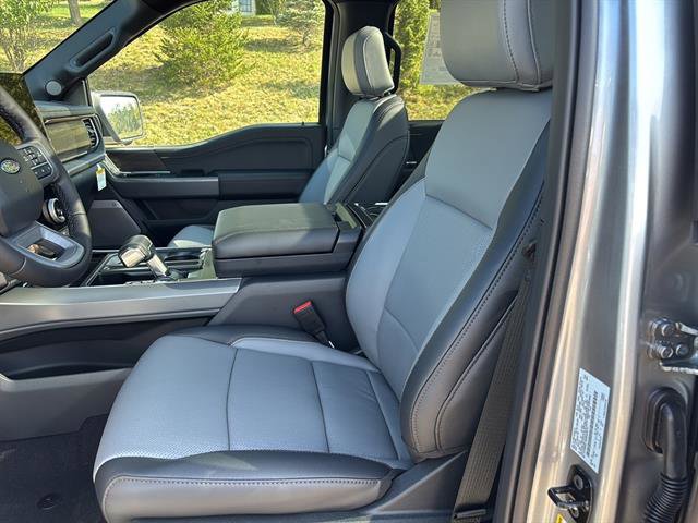 New 2025 Ford F150 Lightning Lariat image 10