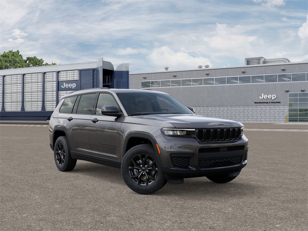 New 2025 Jeep Grand Cherokee L Altitude image 5