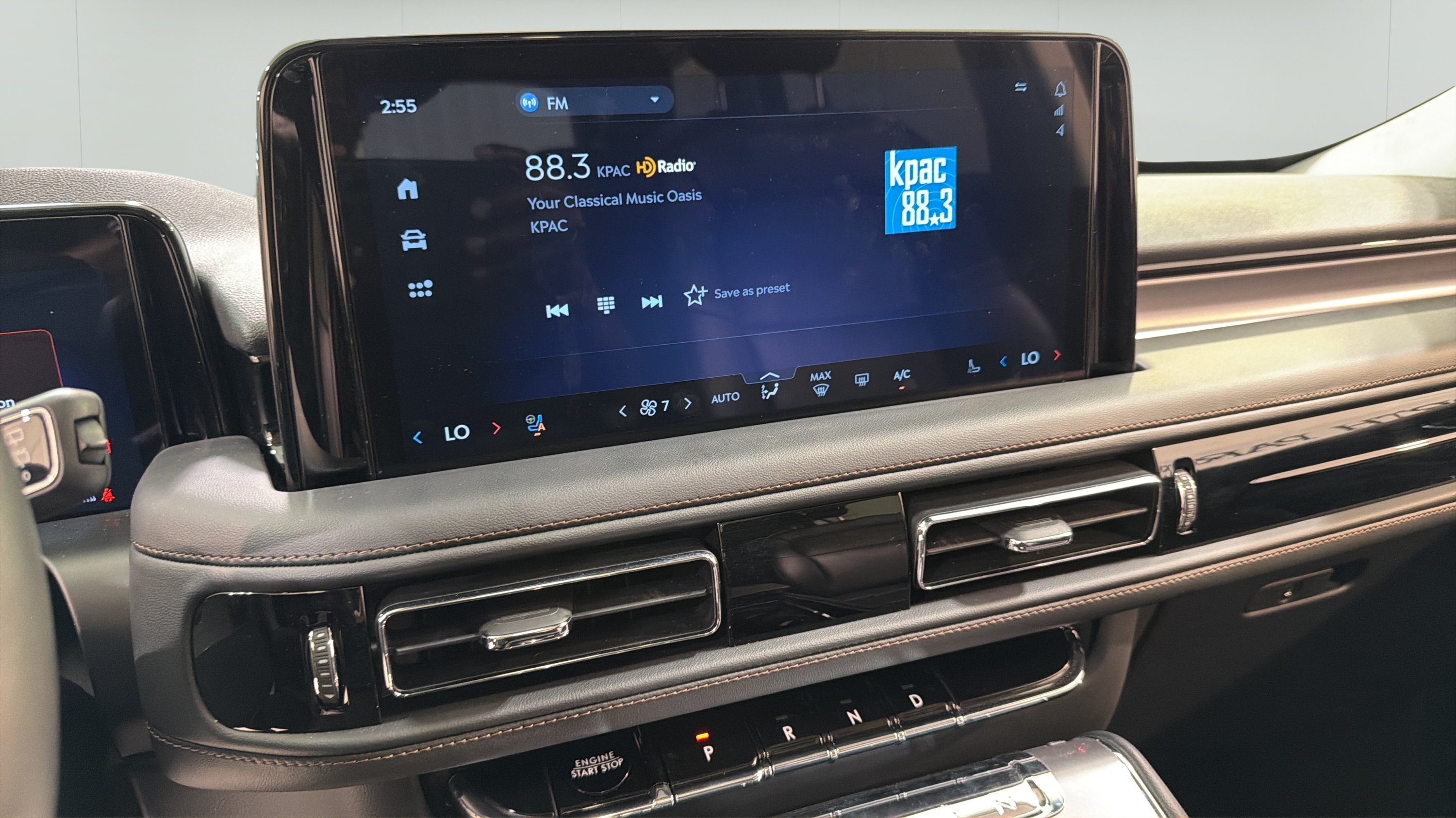 Used 2026 Lincoln Aviator 2WD image 18