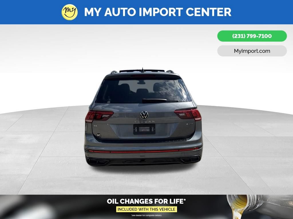 Used 2024 Volkswagen Tiguan SE R-Line AWD/4WD image 6