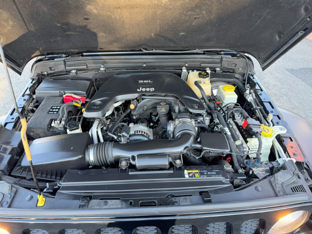 Used 2019 Jeep Wrangler Unlimited Sport S image 74