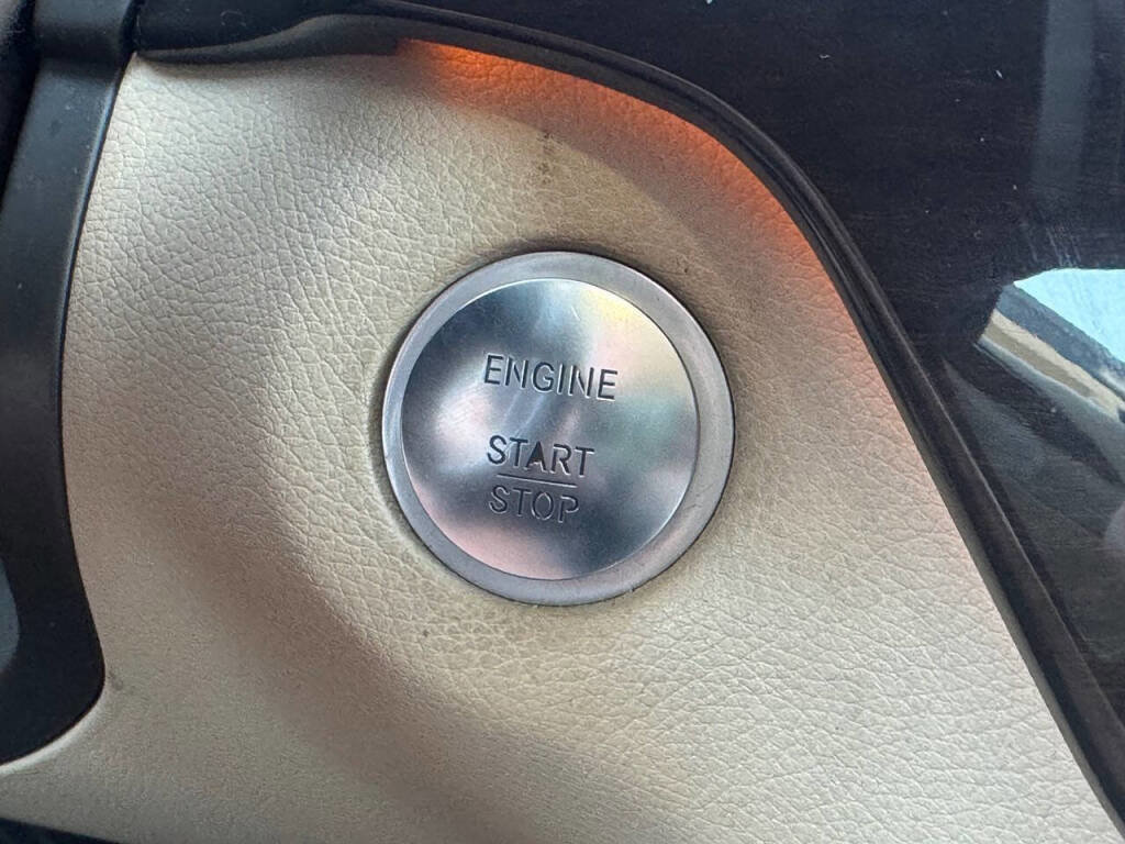 Used 2017 Mercedes-Benz GLE 350 4MATIC image 16