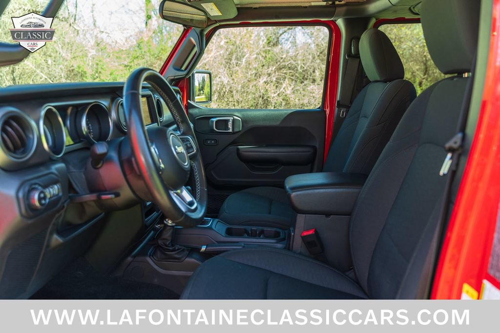 Used 2020 Jeep Gladiator Sport w/ Technology Group AWD/4WD image 46