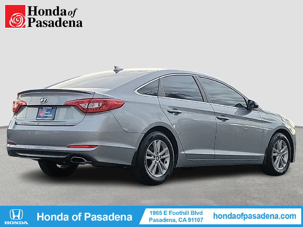 Used 2015 Hyundai Sonata SE FWD image 5