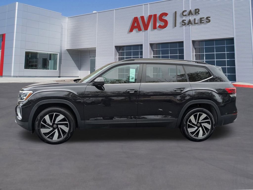 Used 2025 Volkswagen Atlas SE image 10