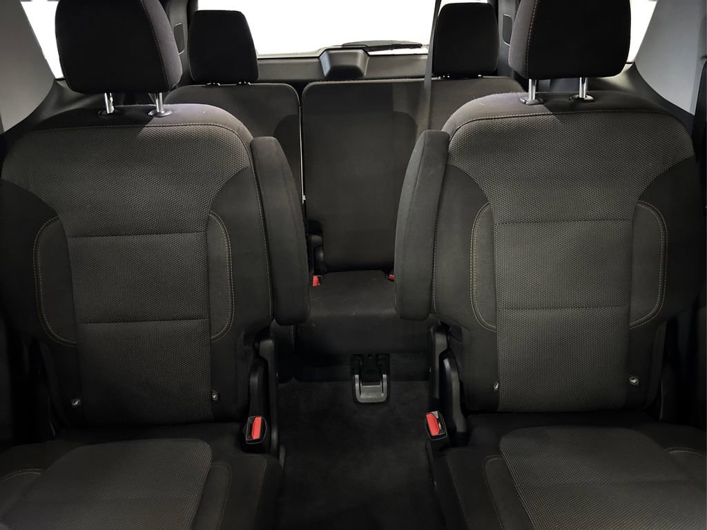 Used 2019 Chevrolet Traverse LT image 20