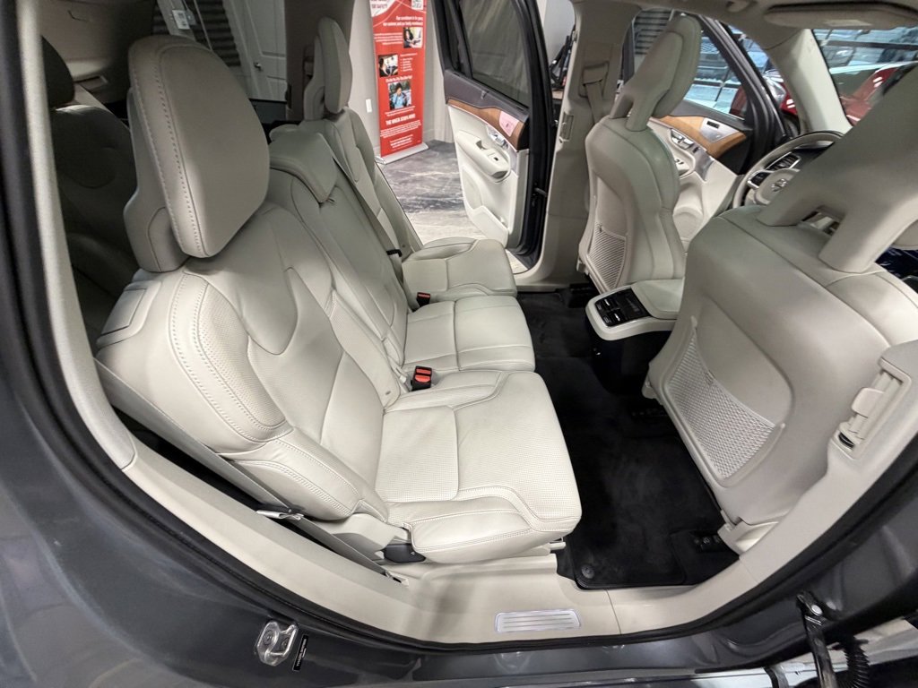 Used 2017 Volvo XC90 T6 Inscription w/ Vision Package image 50