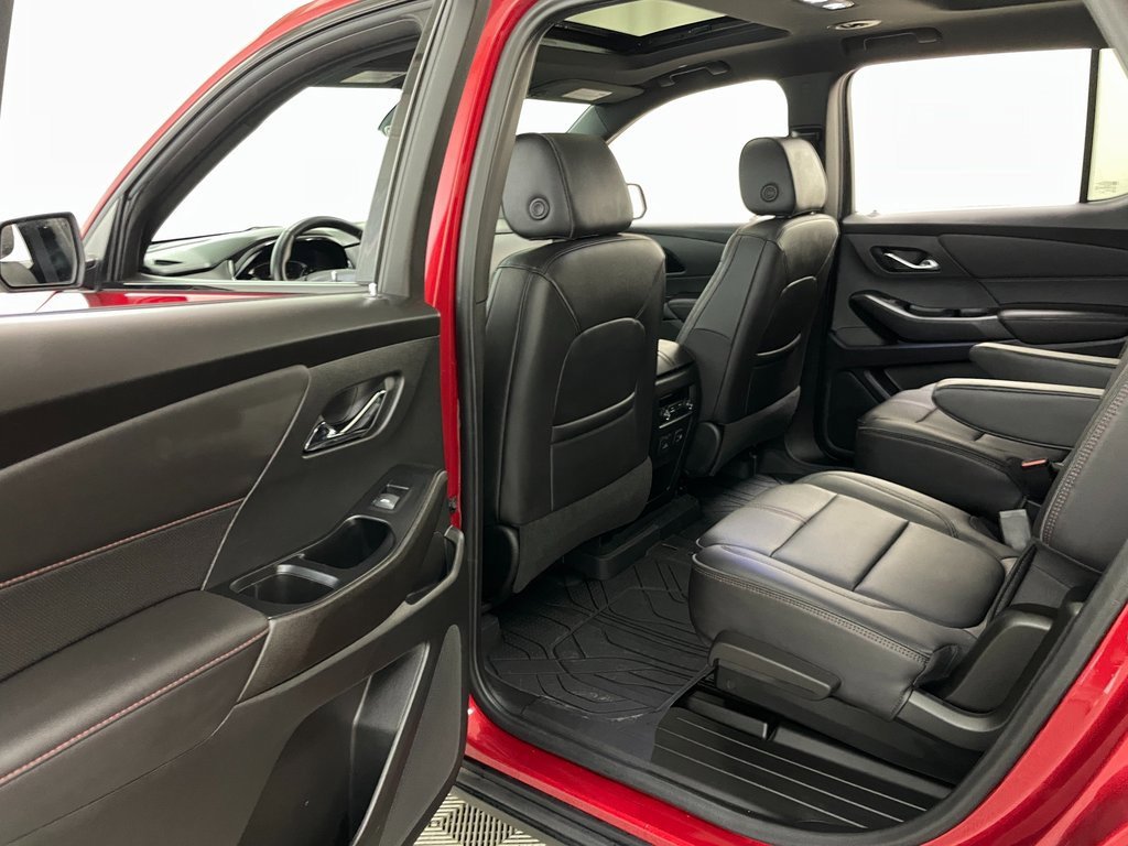 Certified 2023 Chevrolet Traverse RS w/ LPO, Floor Liner Package image 45