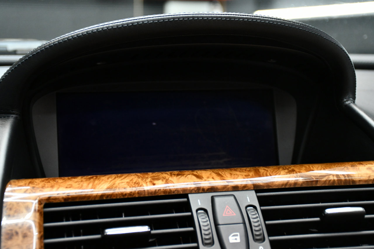 Used 2010 BMW 650i Convertible image 20