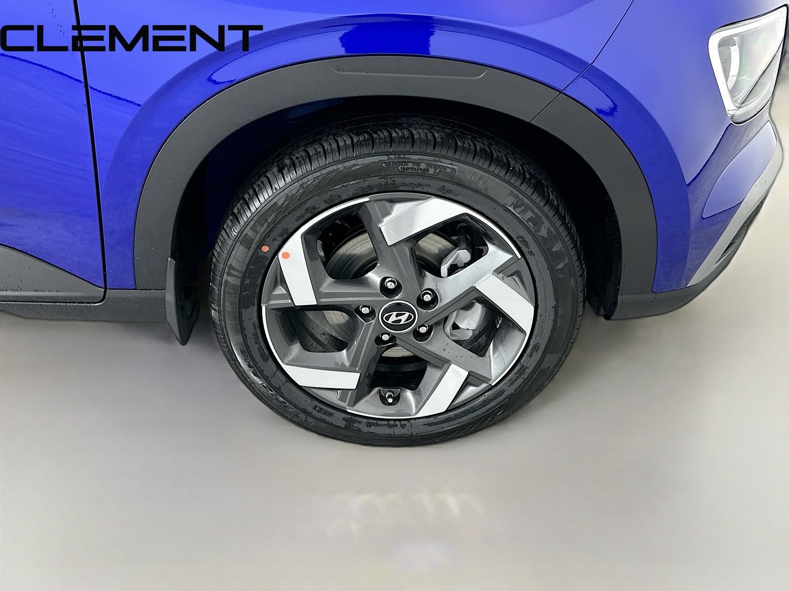 Certified 2026 Hyundai Venue SEL FWD image 37