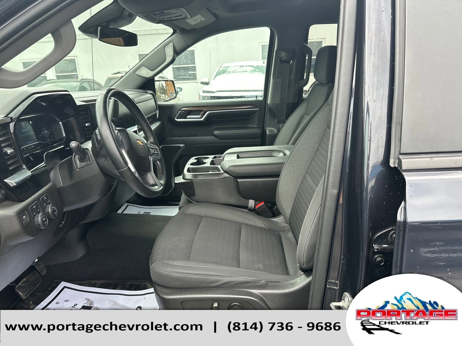 Used 2023 Chevrolet Silverado 1500 LT image 10