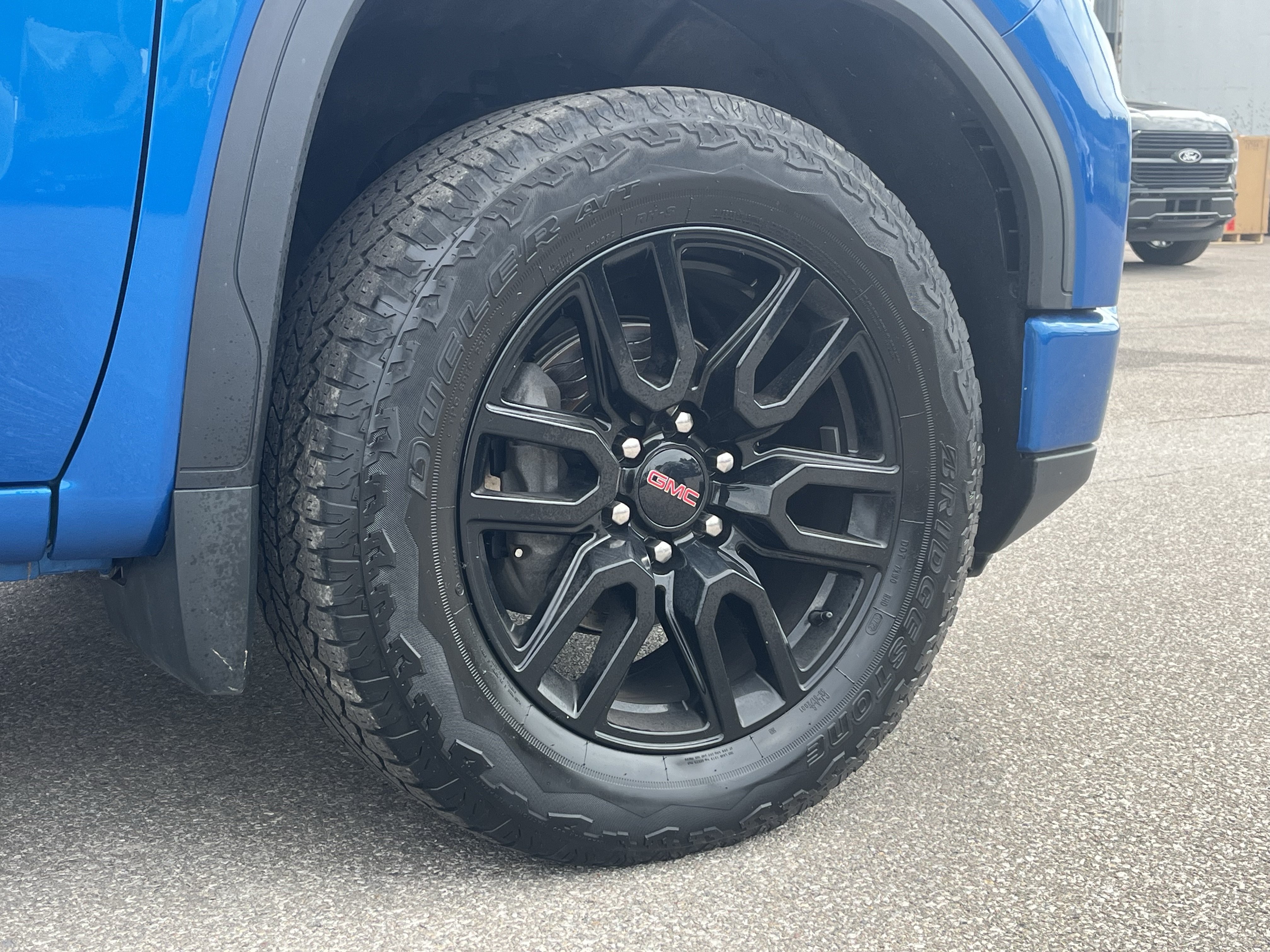 Used 2023 GMC Sierra 1500 Elevation AWD/4WD image 17
