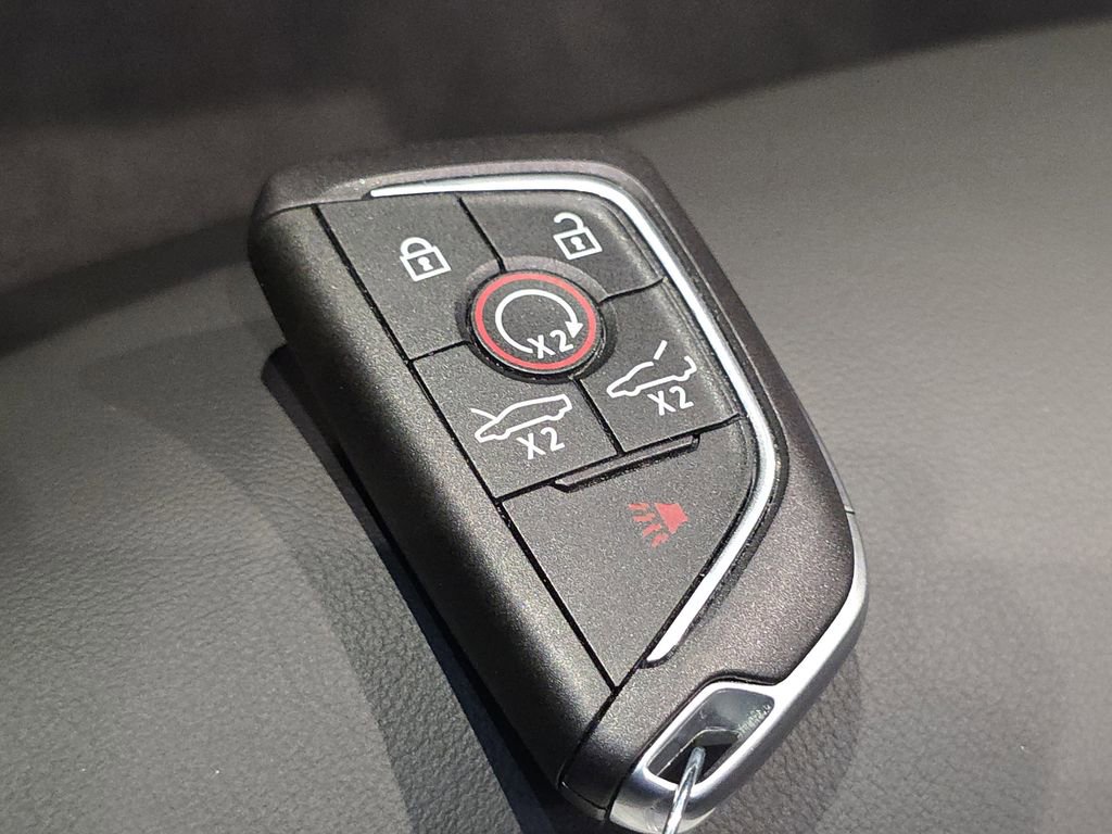 Used 2023 Chevrolet Corvette Stingray Coupe w/ 1LT image 31