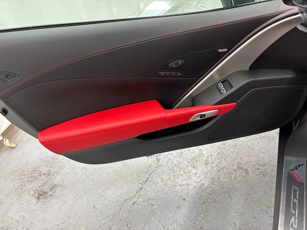 Used 2015 Chevrolet Corvette Stingray Coupe w/ 2LT Preferred Equipment Group image 10