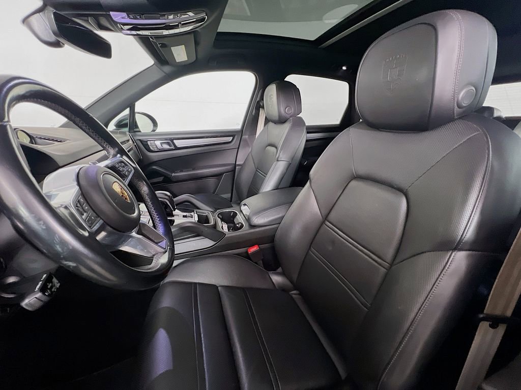 Certified 2023 Porsche Cayenne S Platinum image 5