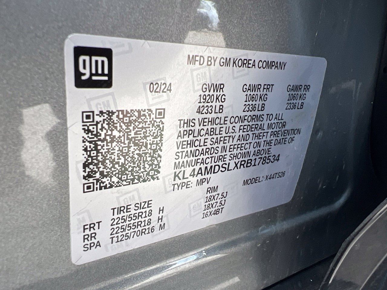 Used 2024 Buick Encore GX Sport Touring FWD image 29