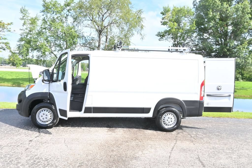 Used 2025 RAM ProMaster 2500 w/ Safety Group FWD image 45