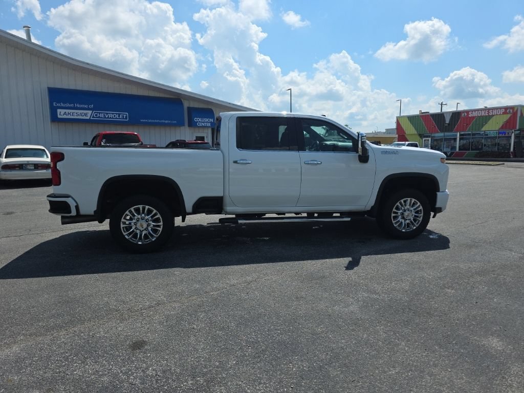 Used 2022 Chevrolet Silverado 2500 High Country w/ Z71 Off-Road Package AWD/4WD image 6