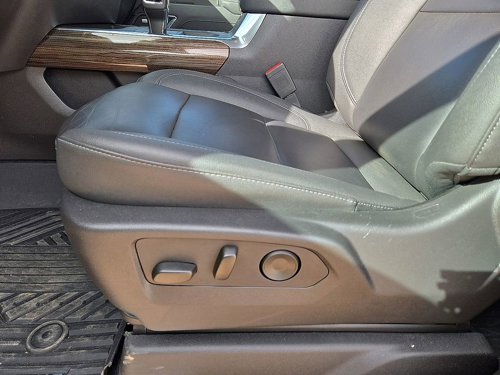 Used 2025 Chevrolet Silverado 1500 LT Trail Boss w/ Convenience Package II image 26