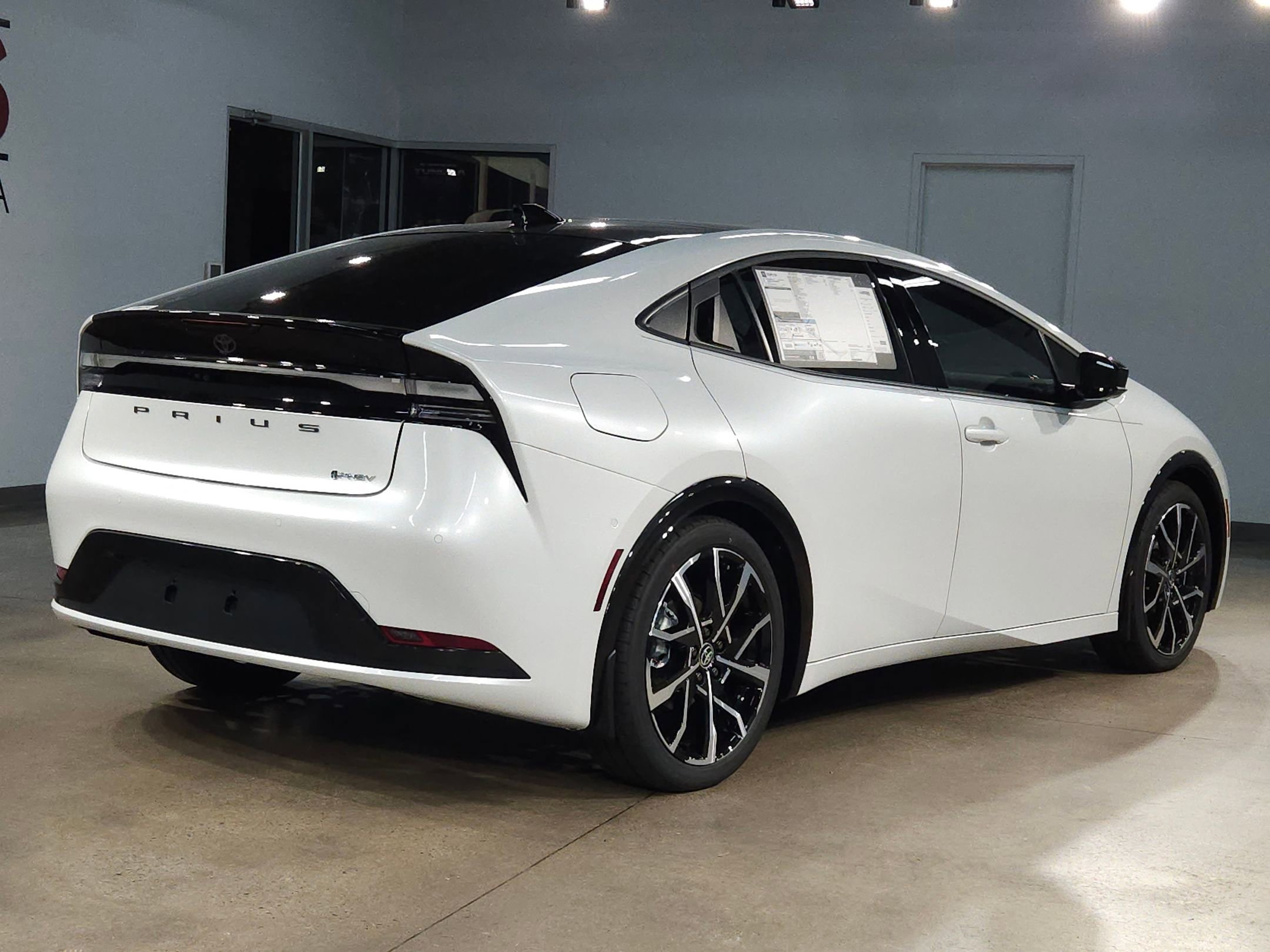 New 2026 Toyota Prius Plug-In Hybrid image 7