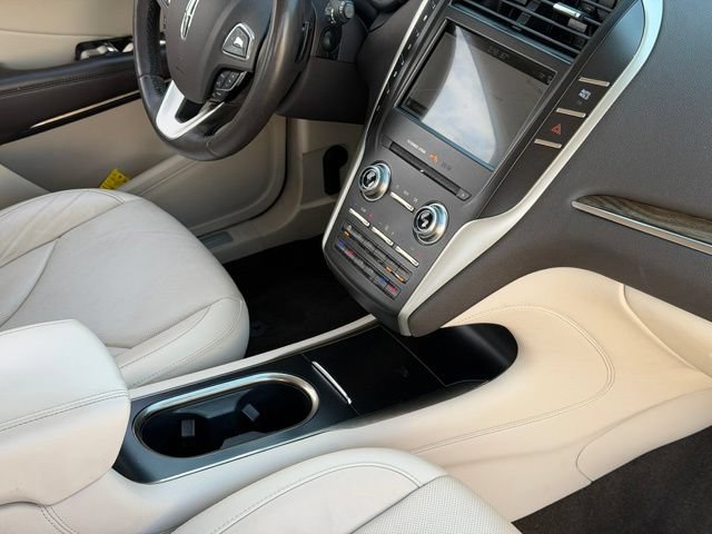 Used 2019 Lincoln MKC Reserve w/ MKC Climate Package AWD/4WD image 36