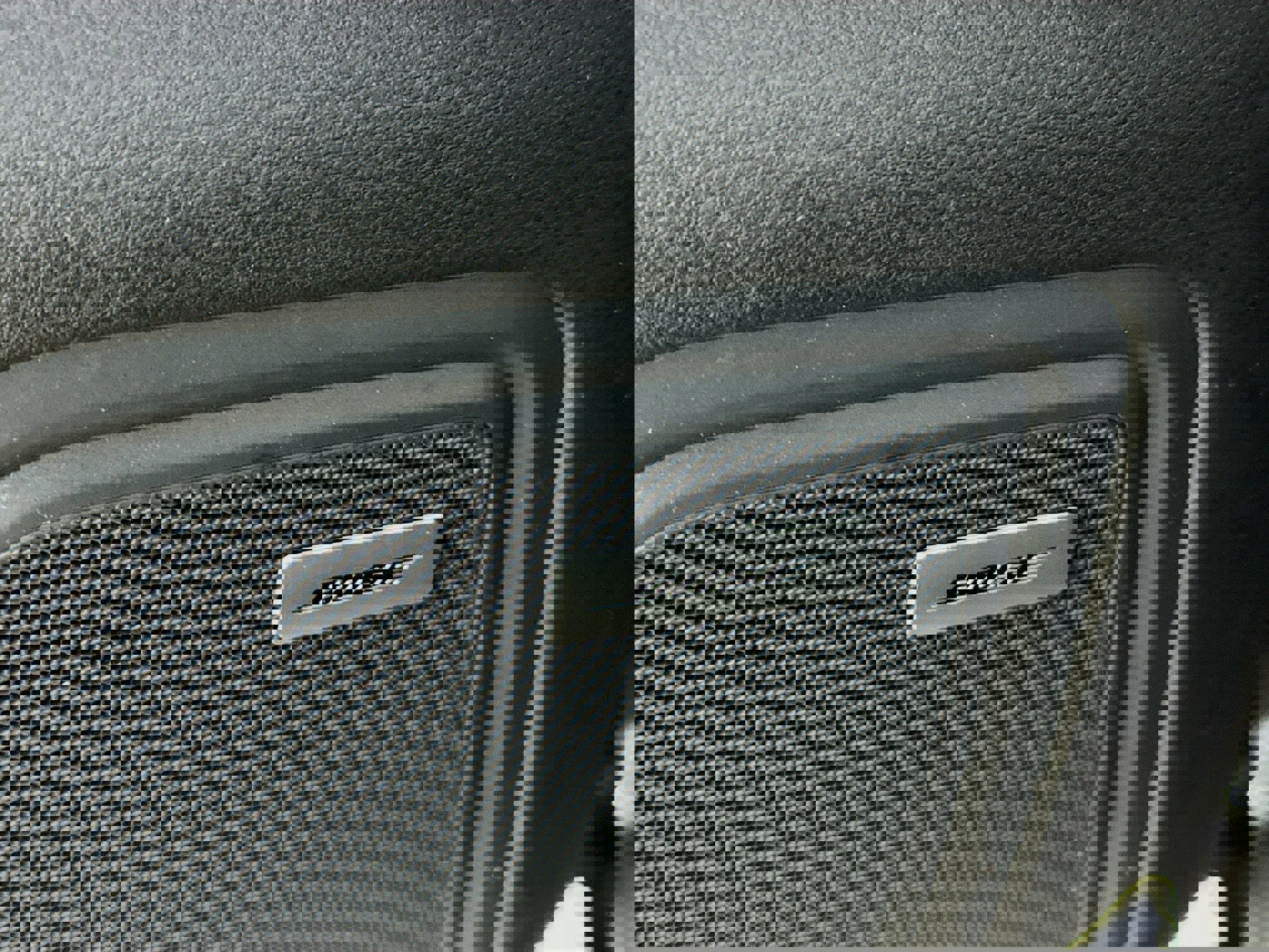 Used 2024 Porsche Macan image 4