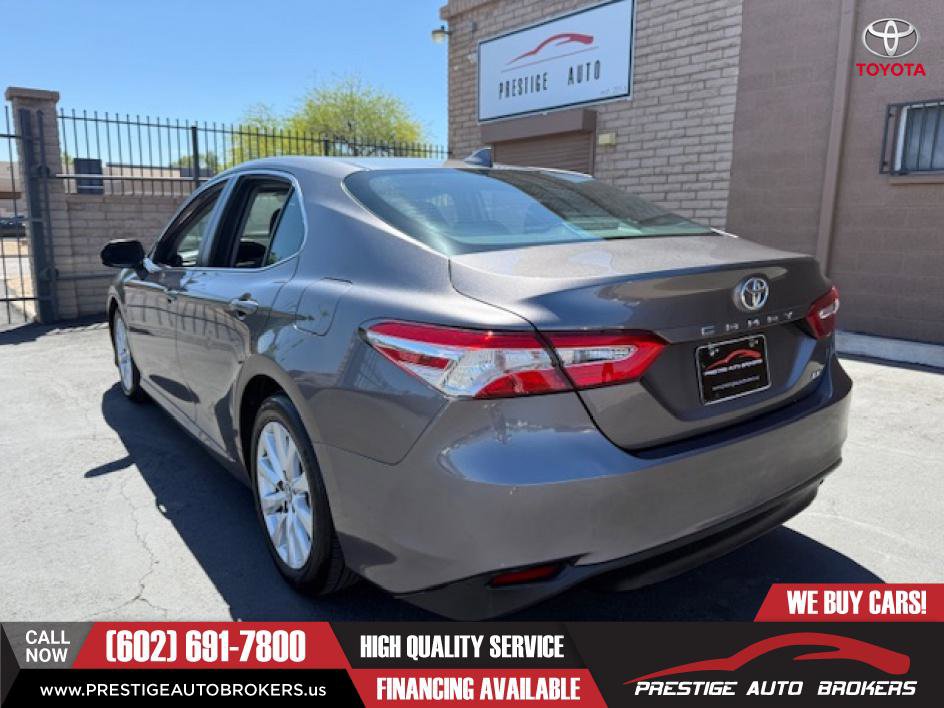 Used 2020 Toyota Camry LE image 13