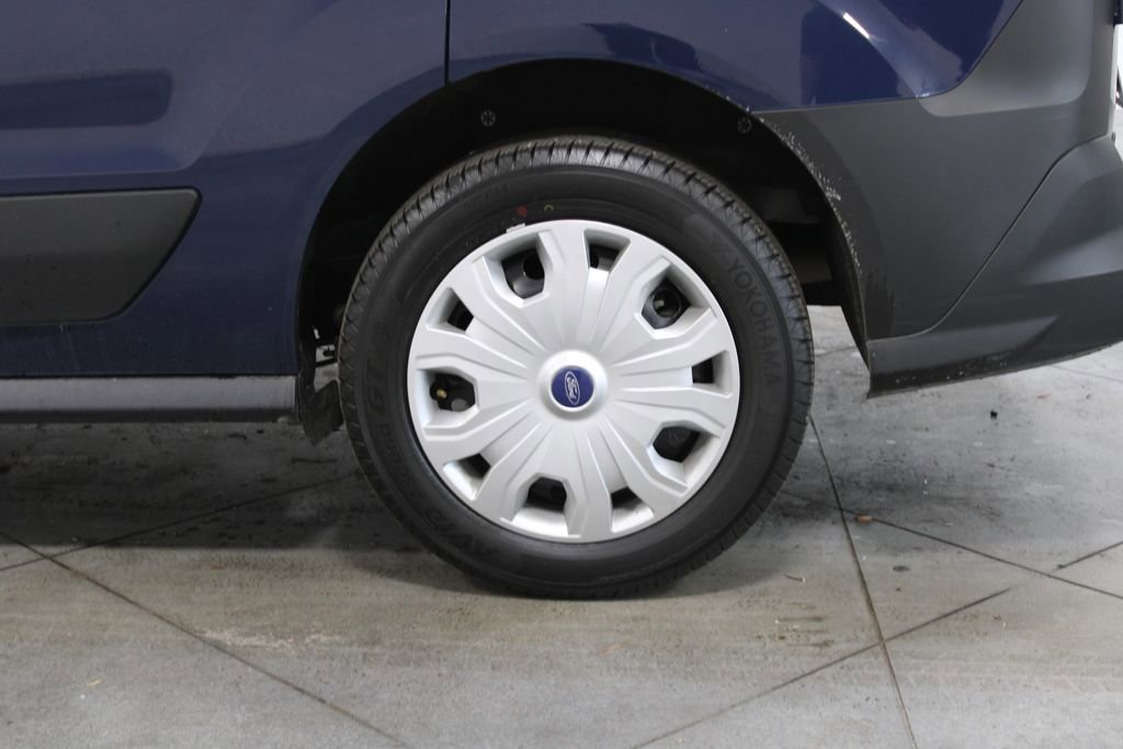 Used 2020 Ford Transit Connect XL image 18