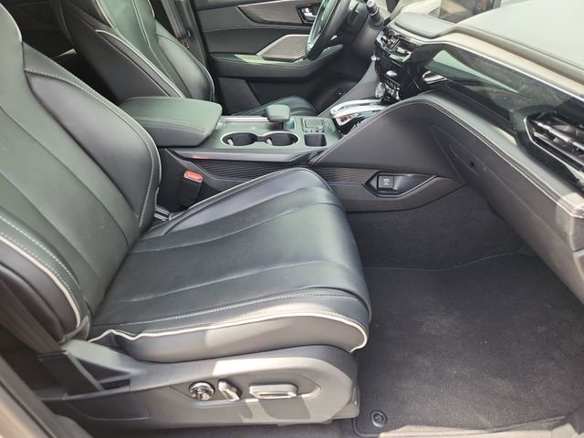 Used 2023 Acura MDX SH-AWD w/ Advance Package image 29