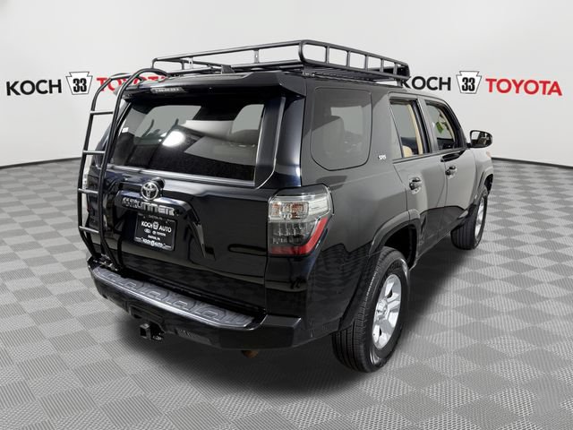 Used 2019 Toyota 4Runner SR5 AWD/4WD image 8