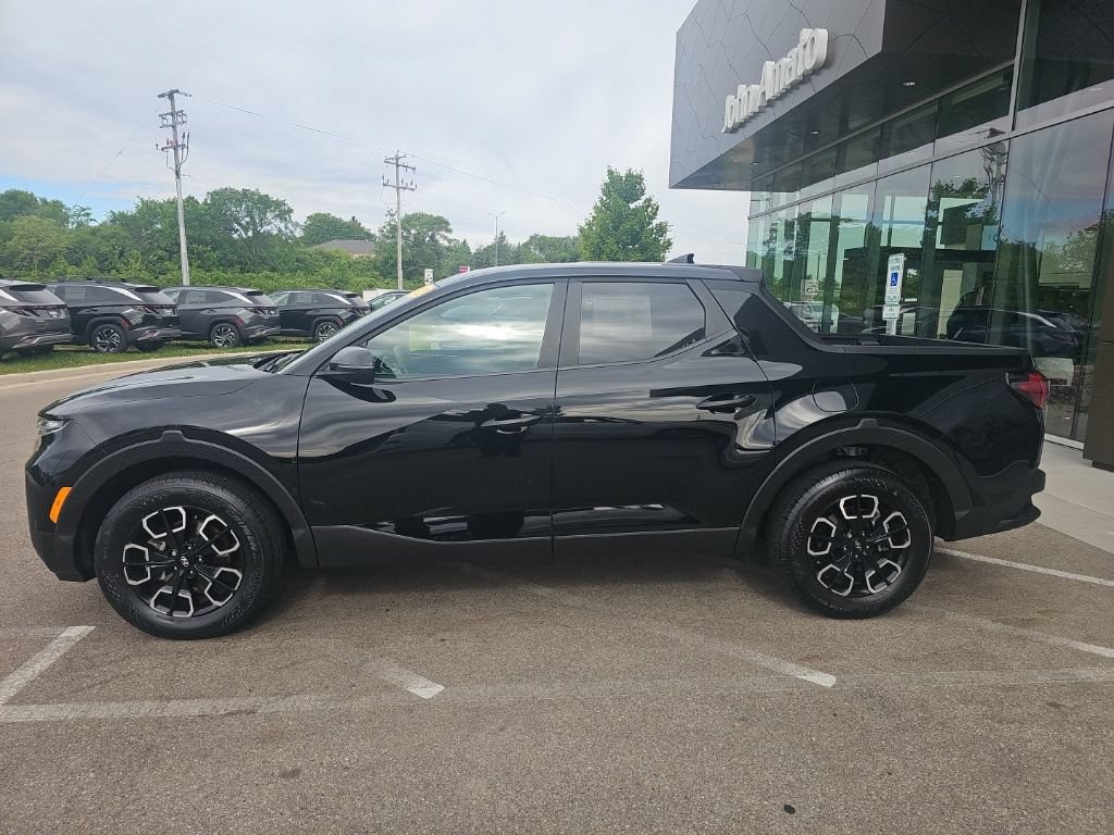Used 2022 Hyundai Santa Cruz SEL AWD/4WD image 2