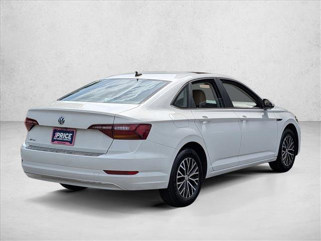 Used 2019 Volkswagen Jetta SEL w/ Cold Weather Package FWD image 5