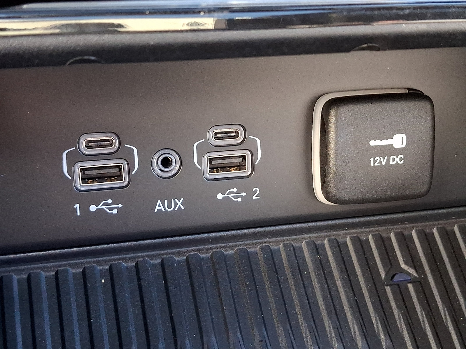 New 2027 Jeep Grand Cherokee Limited AWD/4WD image 16