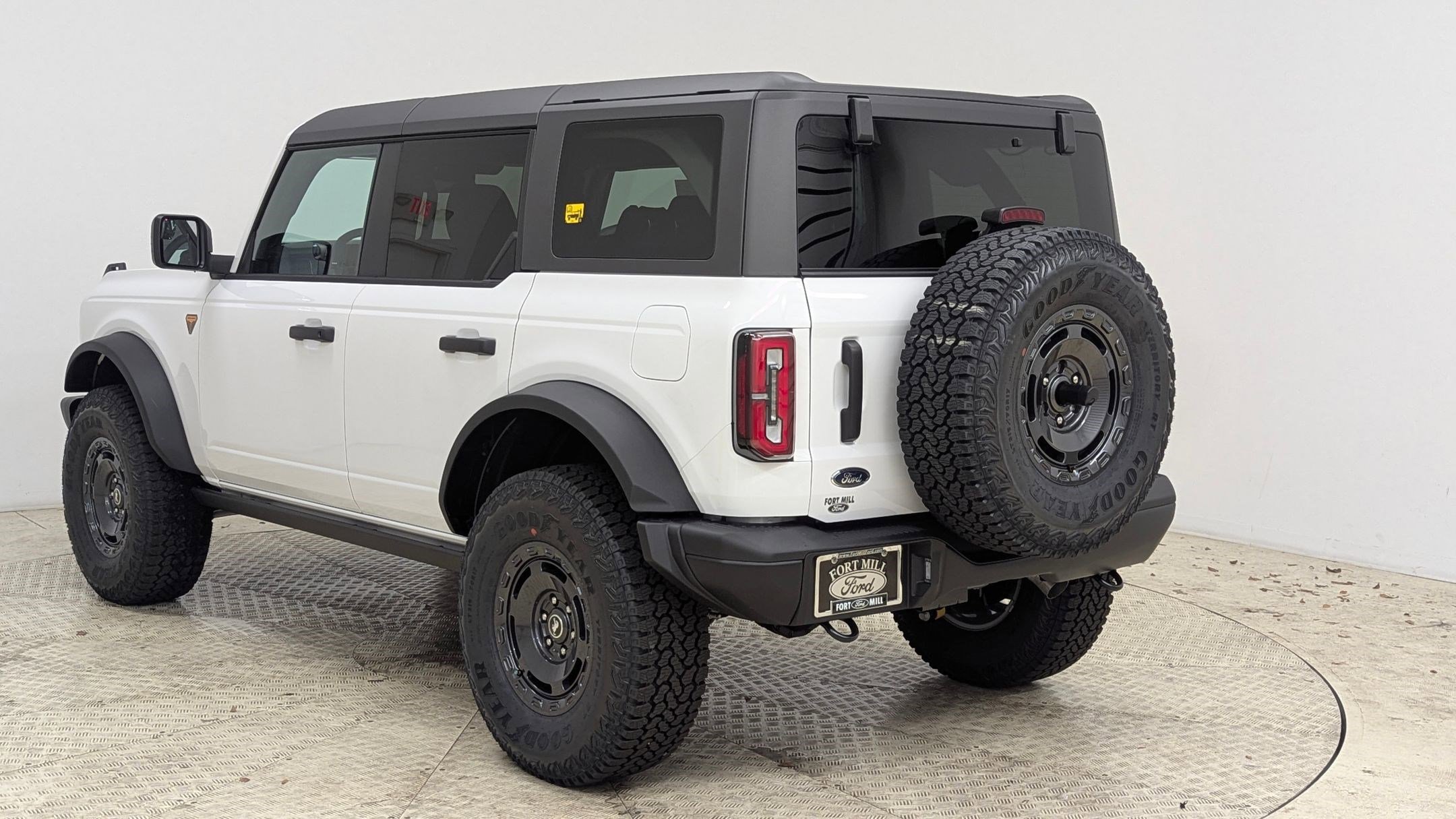 New 2025 Ford Bronco Badlands w/ Sasquatch Package image 3