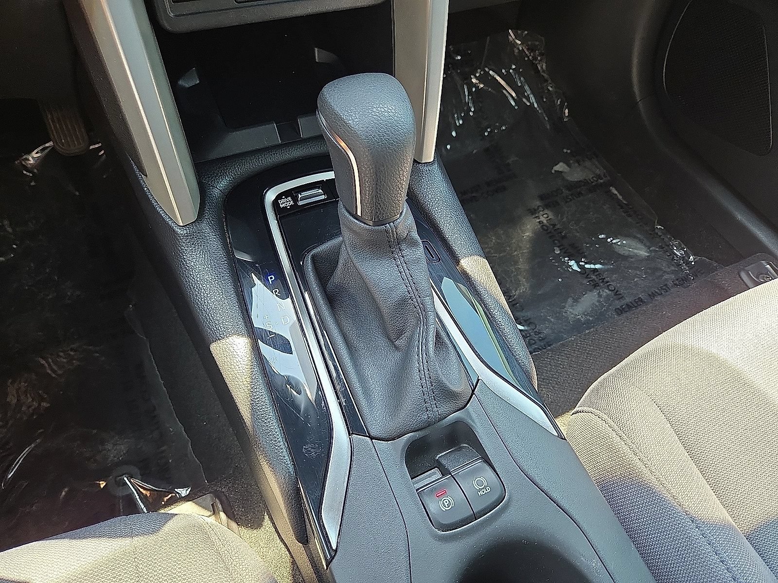 Used 2024 Toyota Corolla Cross AWD Hybrid image 30