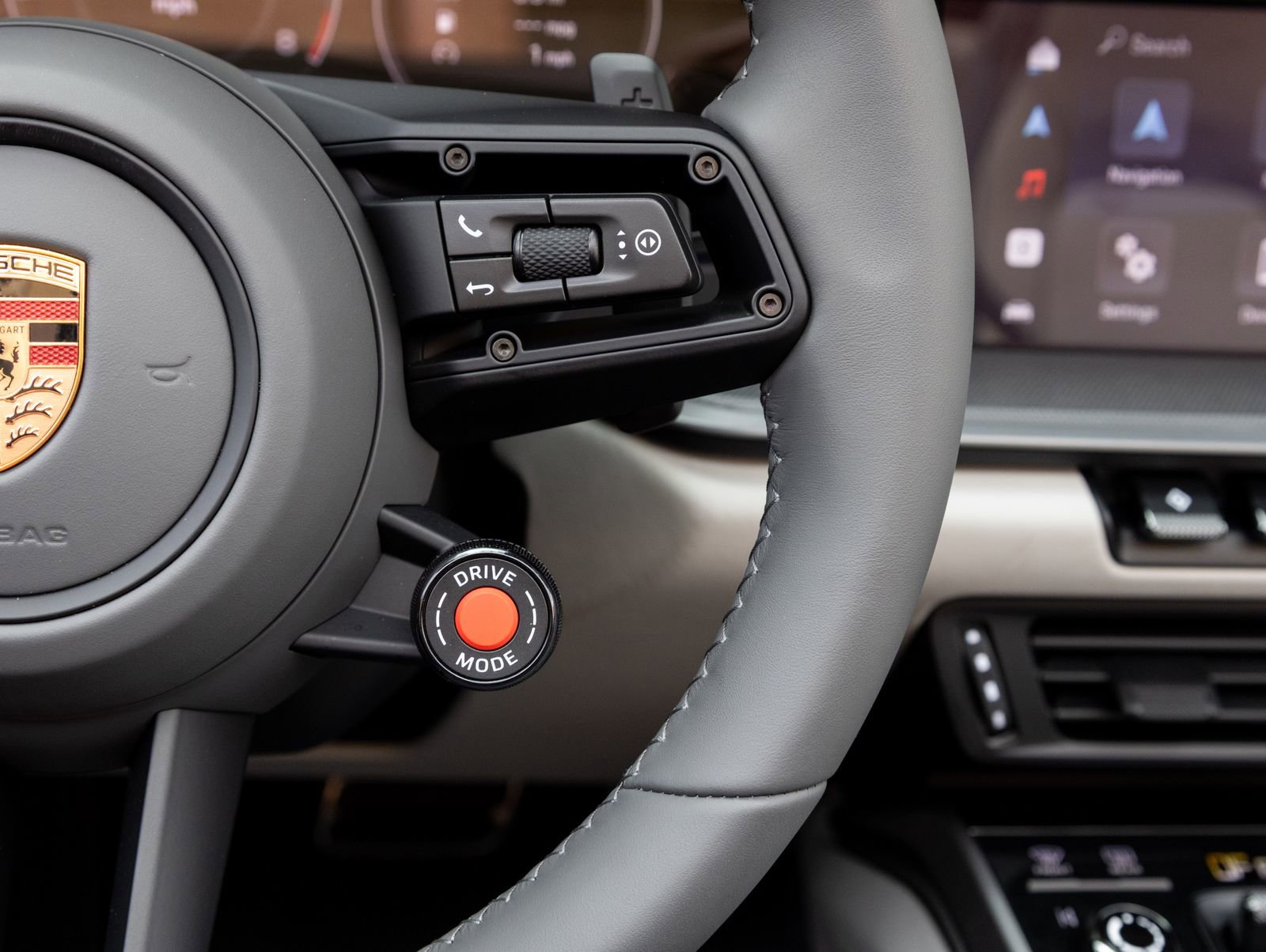 Certified 2026 Porsche 911 Carrera image 18