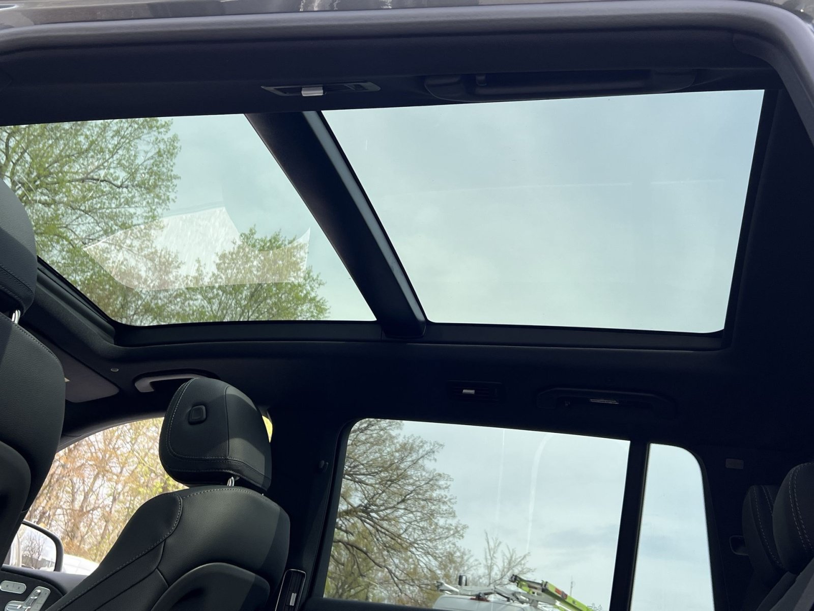 New 2026 Mercedes-Benz GLS 450 4MATIC image 22