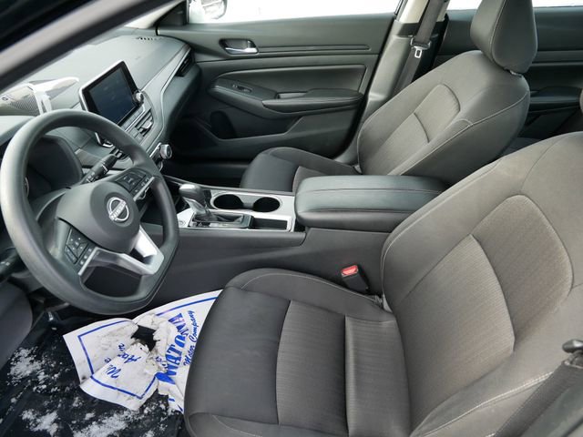 Used 2024 Nissan Altima 2.5 SV image 7