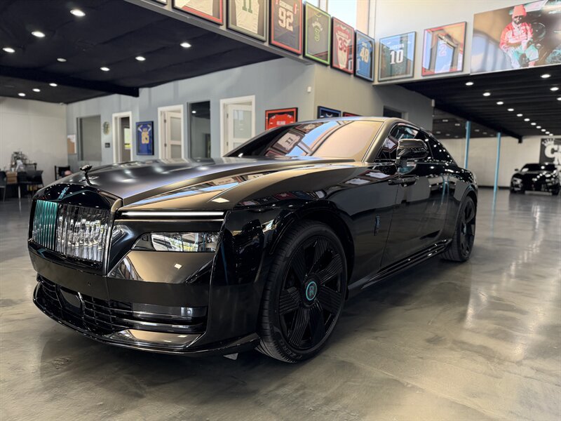 Used 2024 Rolls-Royce Spectre w/ Spectre Launch Package AWD/4WD image 1