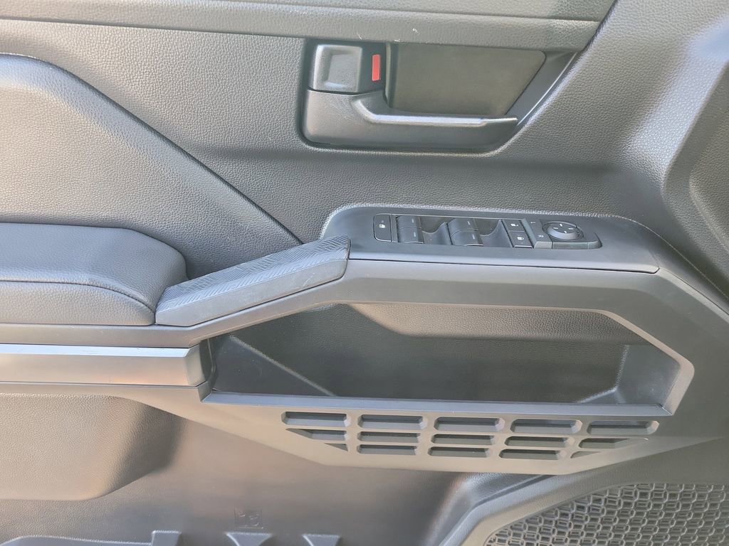 Used 2024 Toyota Tacoma SR5 image 15