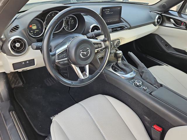 Used 2021 MAZDA MX-5 Miata RF Grand Touring image 9