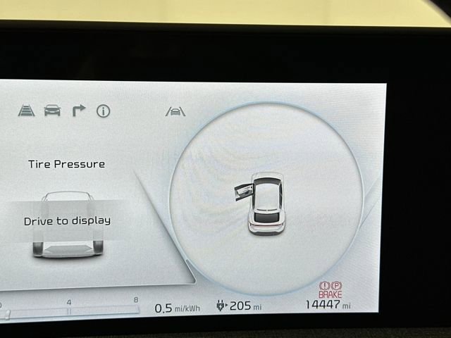 Used 2024 Kia EV6 Wind w/ Wind Technology Package image 18