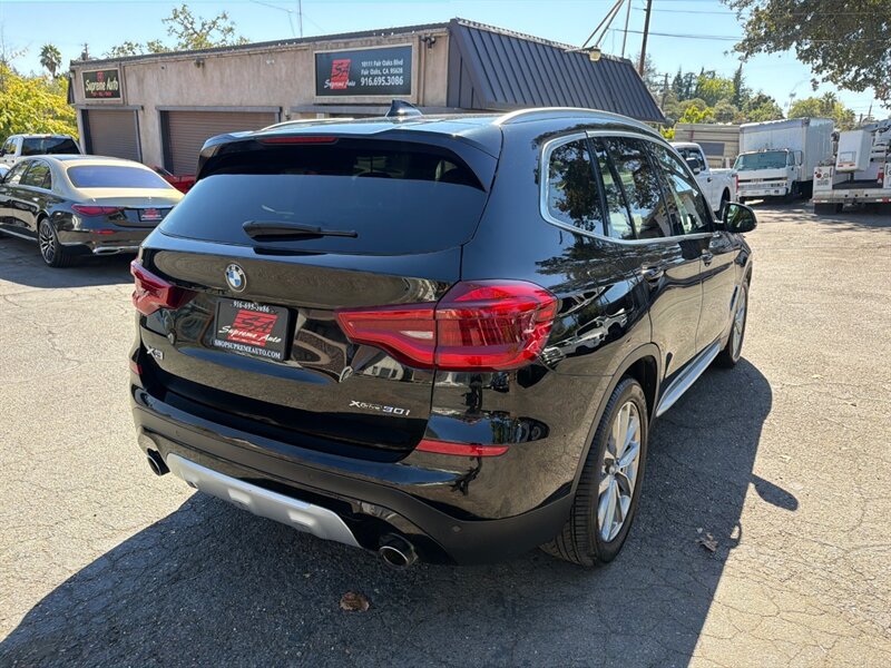 Used 2018 BMW X3 xDrive30i AWD/4WD image 9
